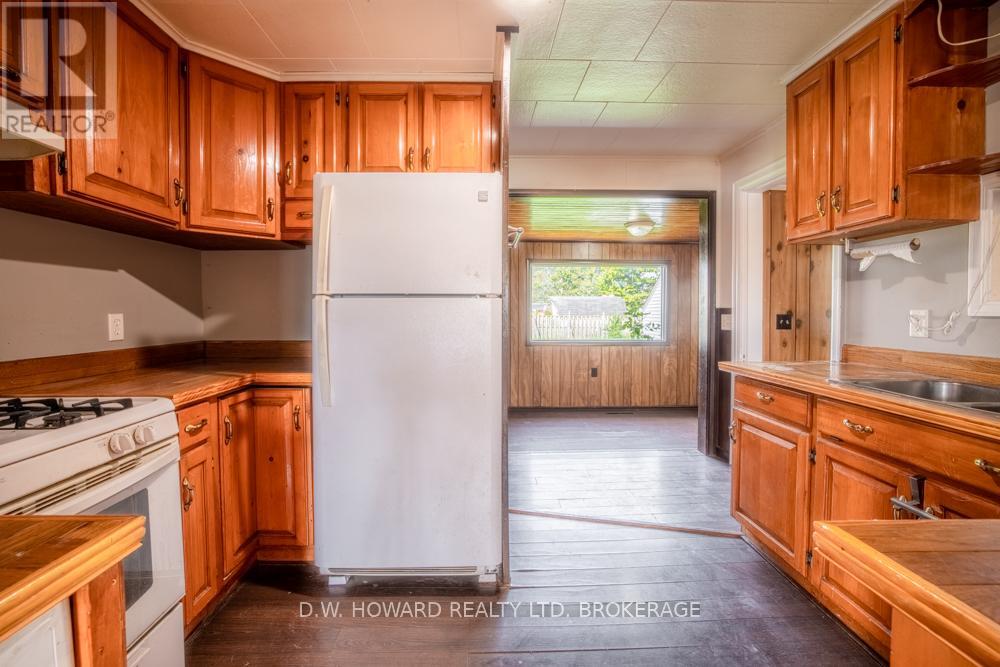 2533 East Avenue, Fort Erie (Stevensville), Ontario  L0S 1S0 - Photo 8 - X12238337