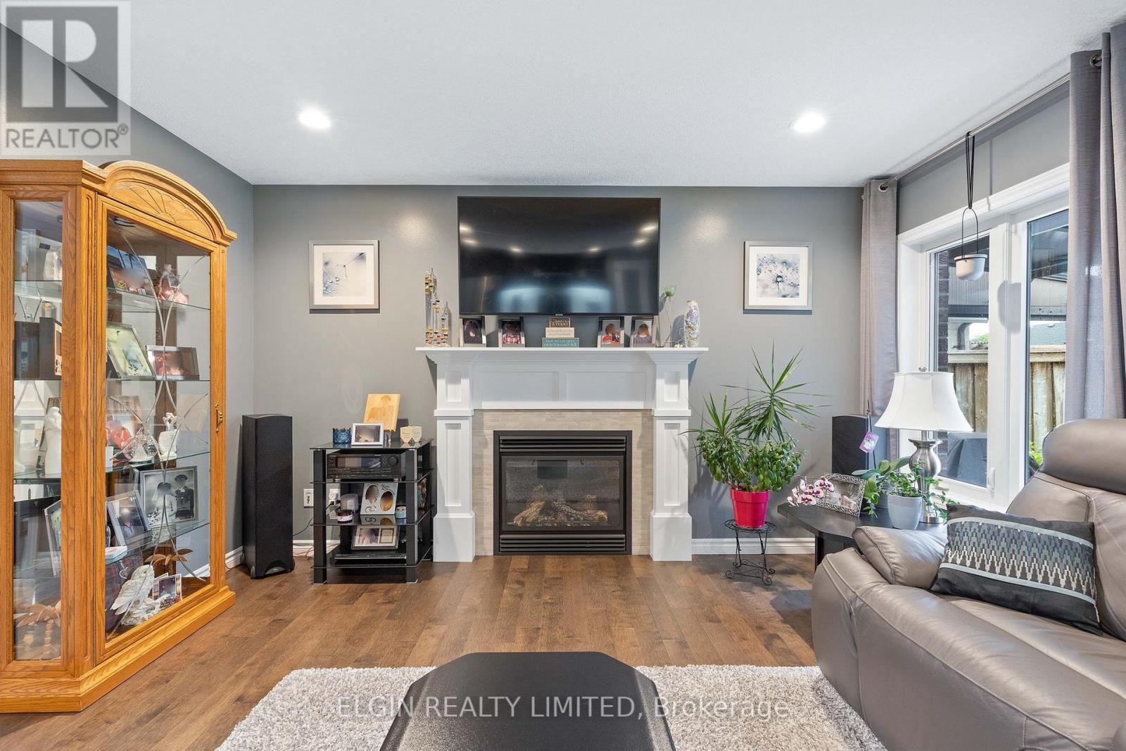 104 Westlake Drive, St. Thomas, Ontario  N5P 0B7 - Photo 12 - X12224654