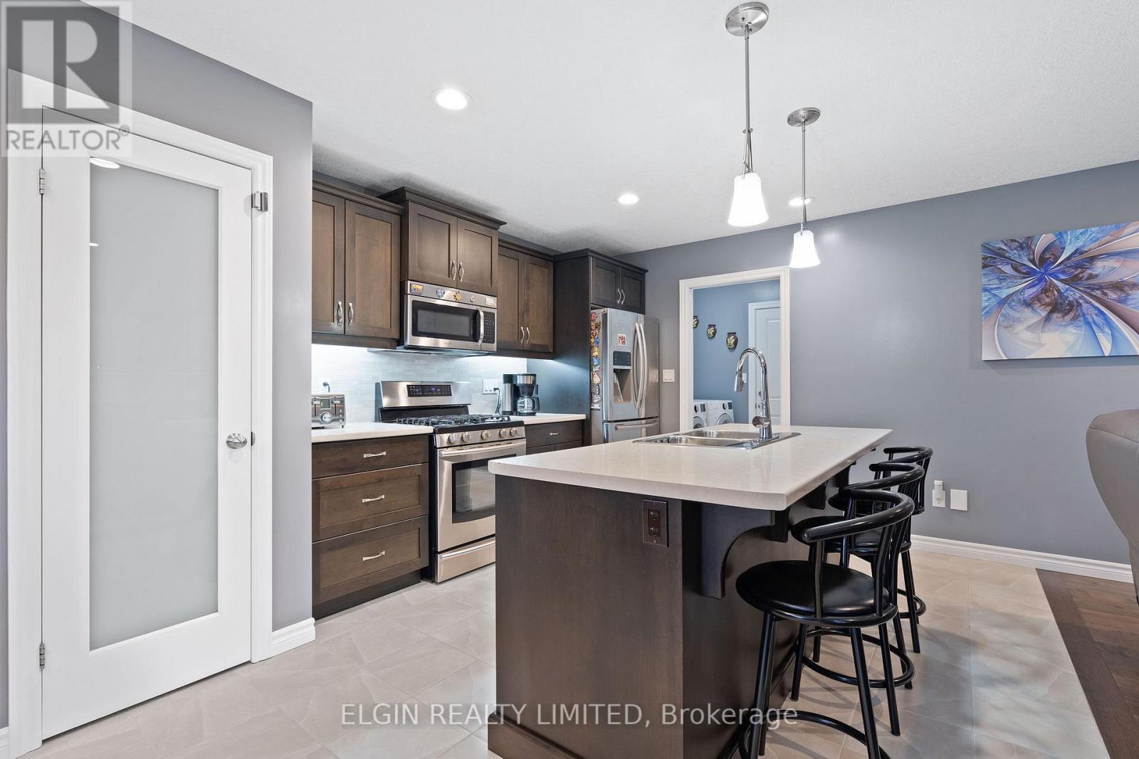 104 Westlake Drive, St. Thomas, Ontario  N5P 0B7 - Photo 18 - X12224654