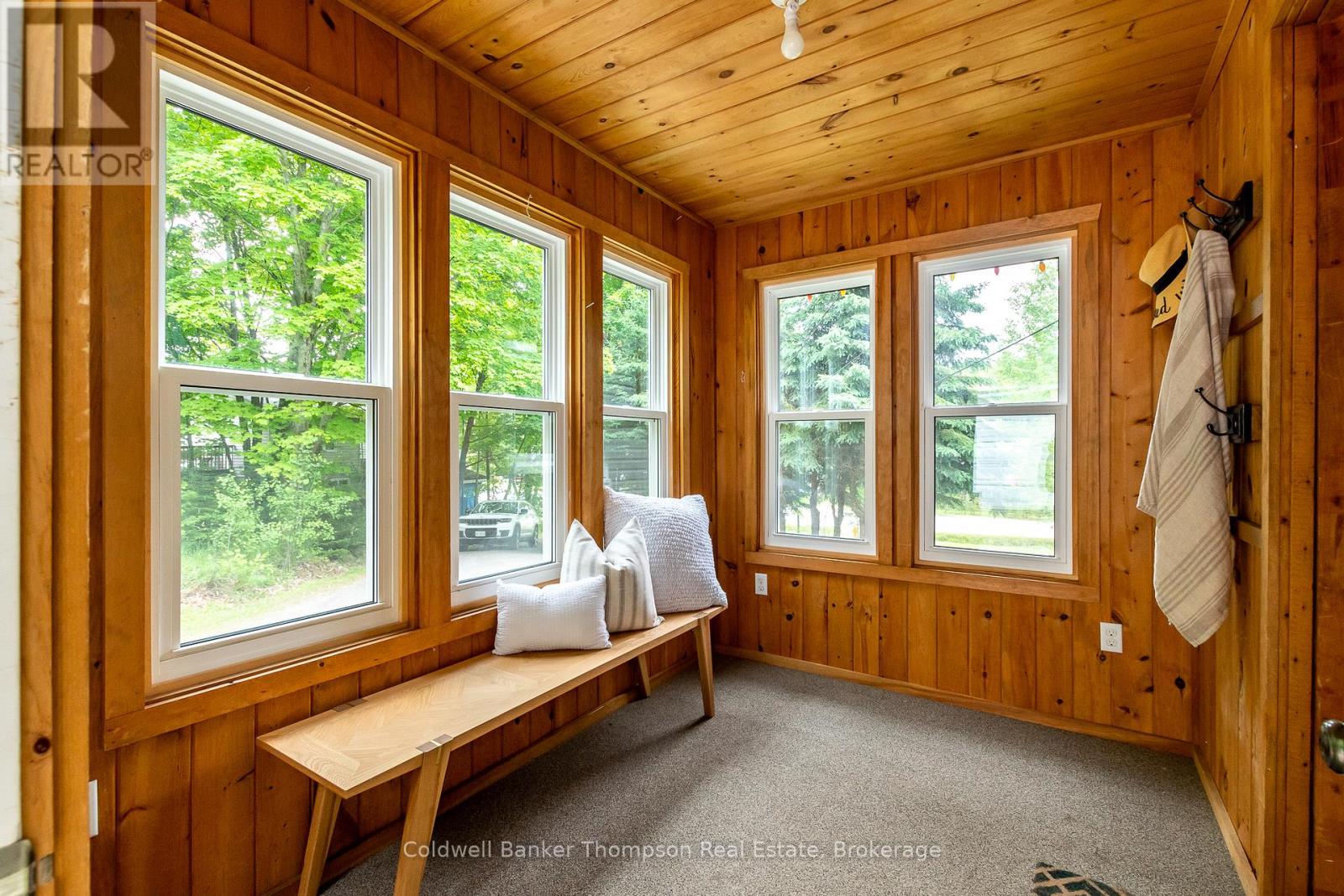 66 Hanes Road, Huntsville, Ontario  P1H 1M3 - Photo 3 - X12125254