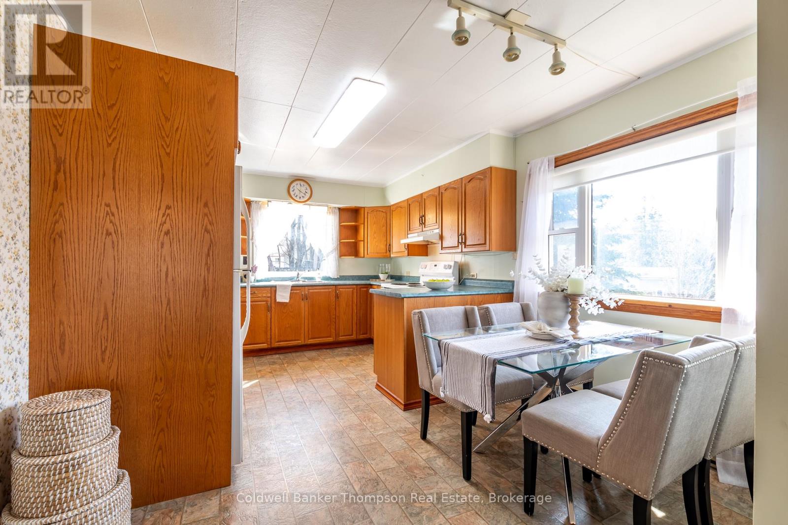 66 Hanes Road, Huntsville, Ontario  P1H 1M3 - Photo 7 - X12125254
