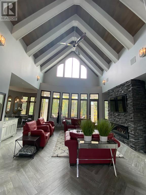 61033 704a Township, Rural Grande Prairie No. 1, Alberta  T8W 5K2 - Photo 8 - A2121695