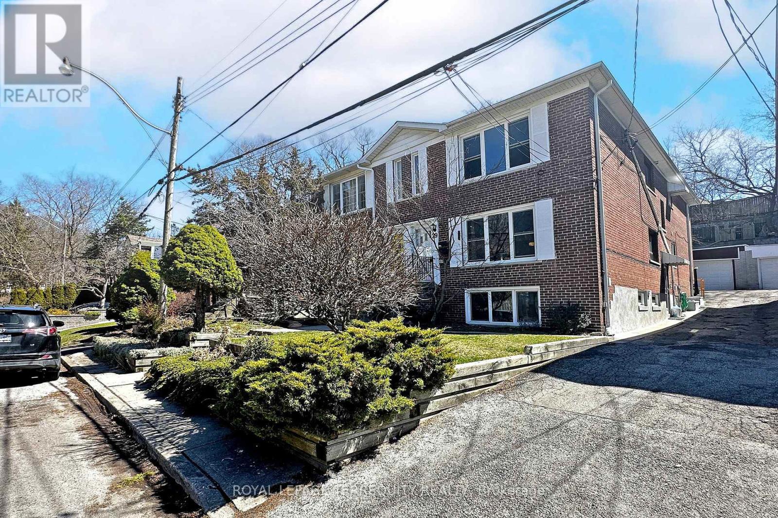 Property at 29 LOVE CRESCENT image 3