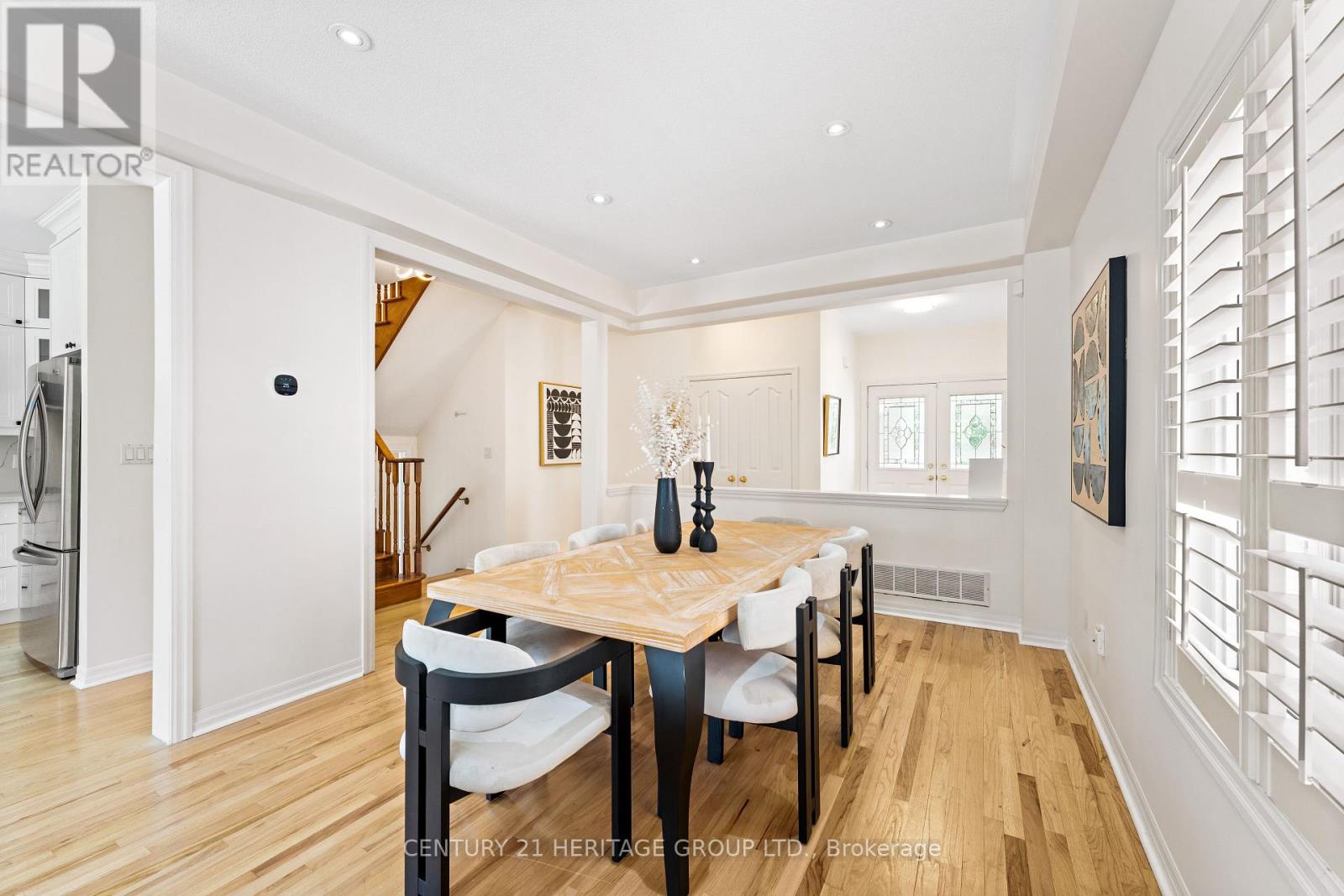 Property at 9 HEADWATER CRESCENT image 4