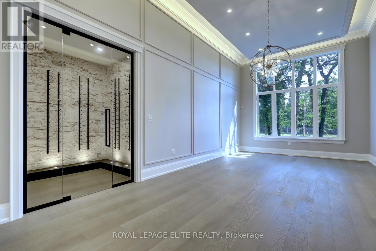 Property at 290 SOUTHCOTE ROAD image 5