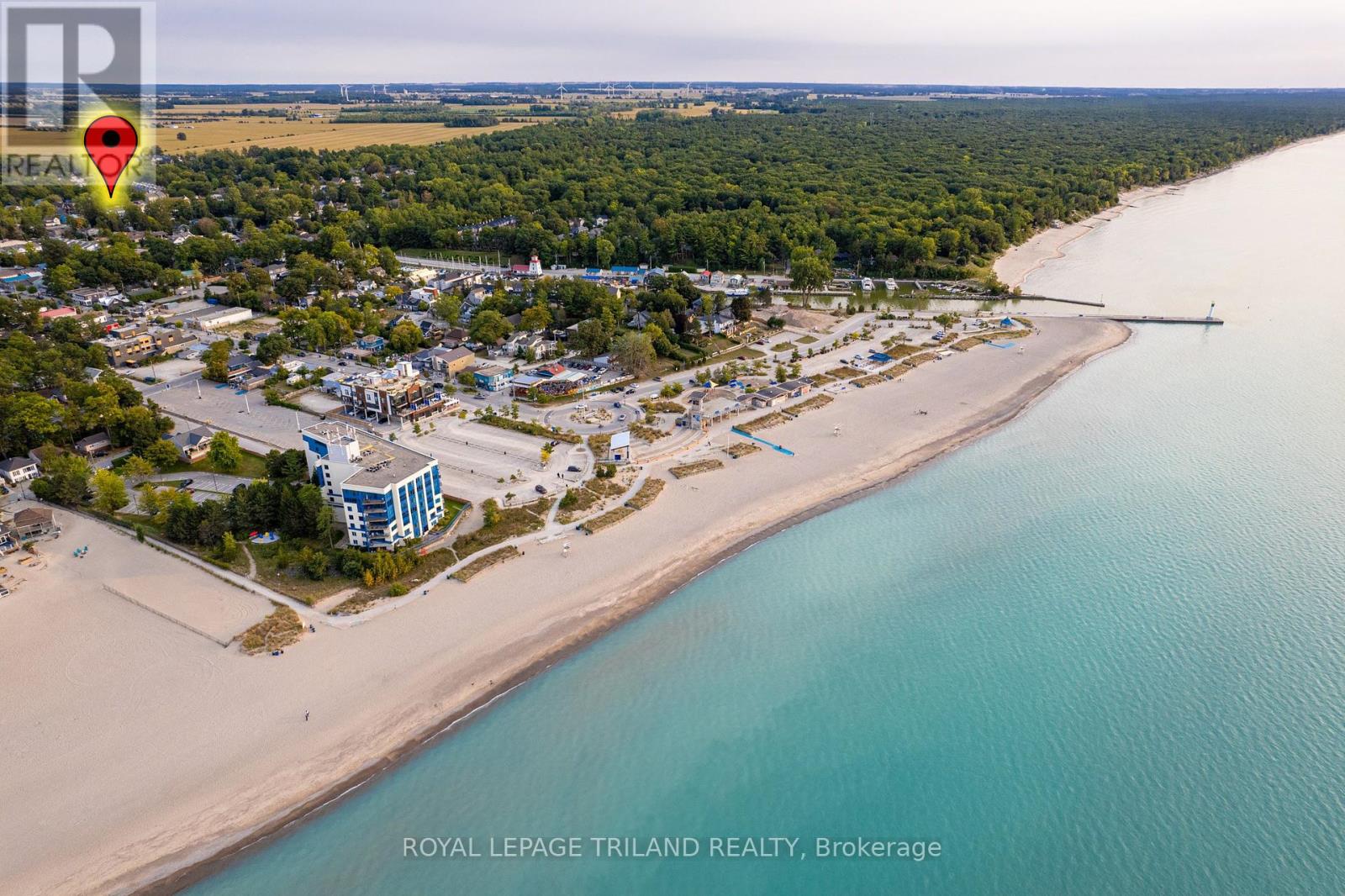29 Sauble River Road, Lambton Shores, Ontario  N0M 1T0 - Photo 47 - X12238413