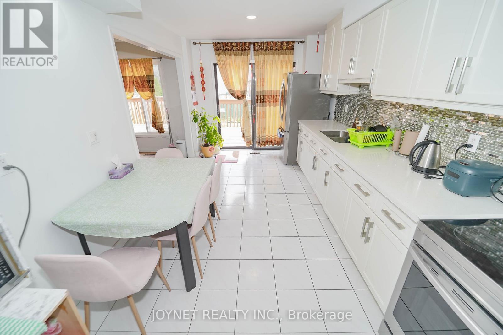 7 Jaffray Road, Markham, Ontario  L3S 1G8 - Photo 10 - N12238411