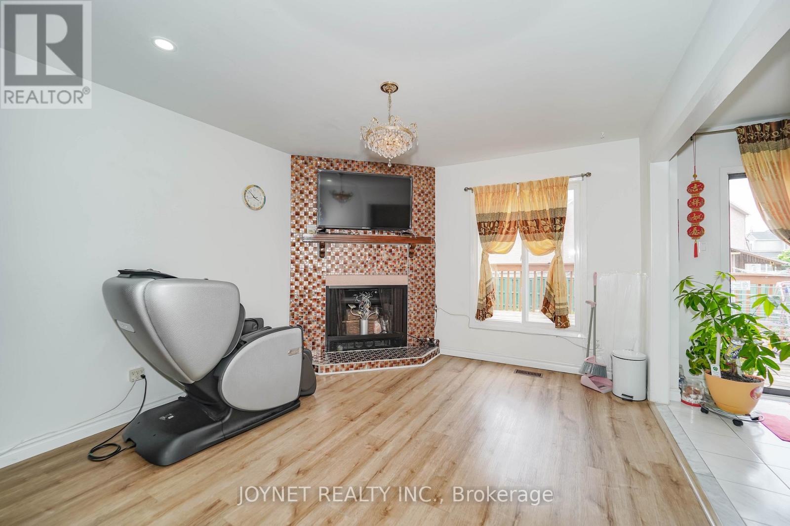 7 Jaffray Road, Markham, Ontario  L3S 1G8 - Photo 15 - N12238411