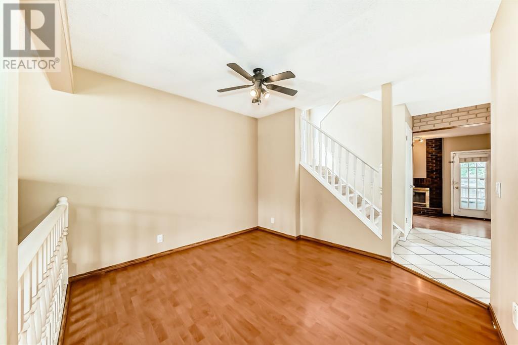 Property at 19 Edgeford Way NW image 4