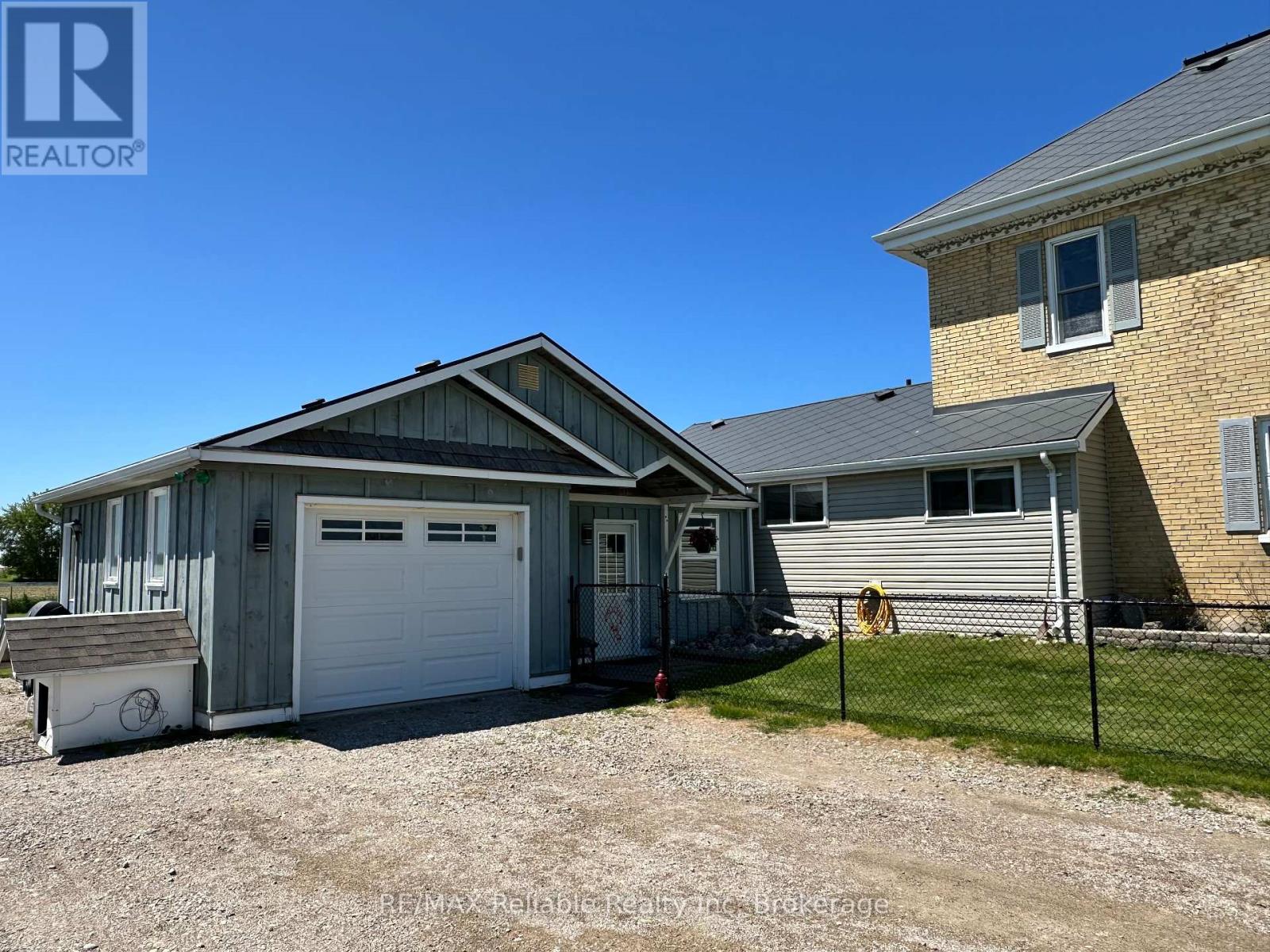 34481 Hendrick Road, Bluewater, Ontario  N0M 1N0 - Photo 37 - X12177249