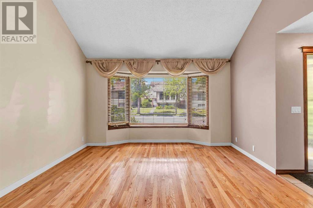 Property at 8007 Ranchview Drive NW image 3