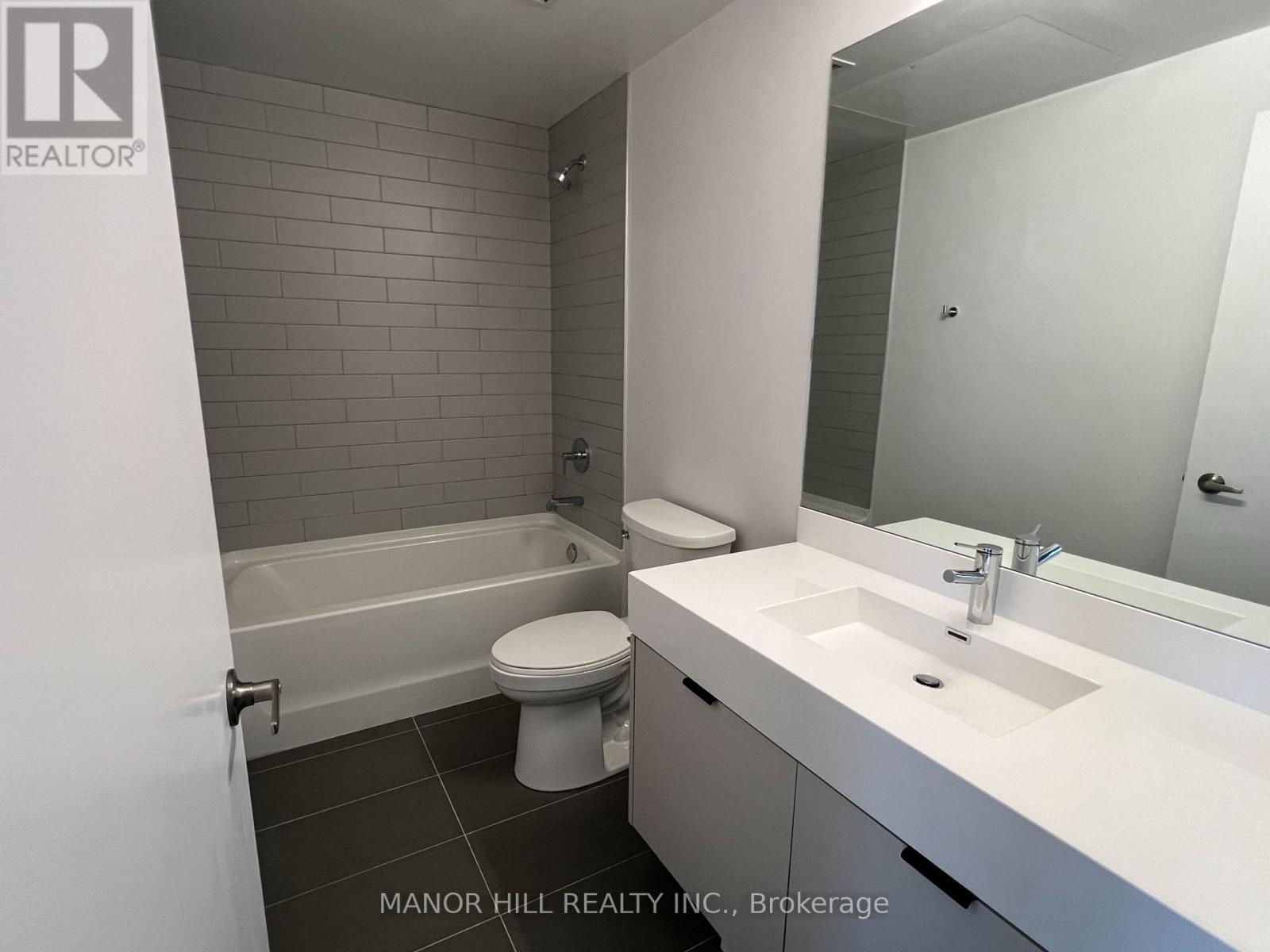 706 - 57 Brock Avenue, Toronto, Ontario  M6K 2L3 - Photo 5 - W12238469