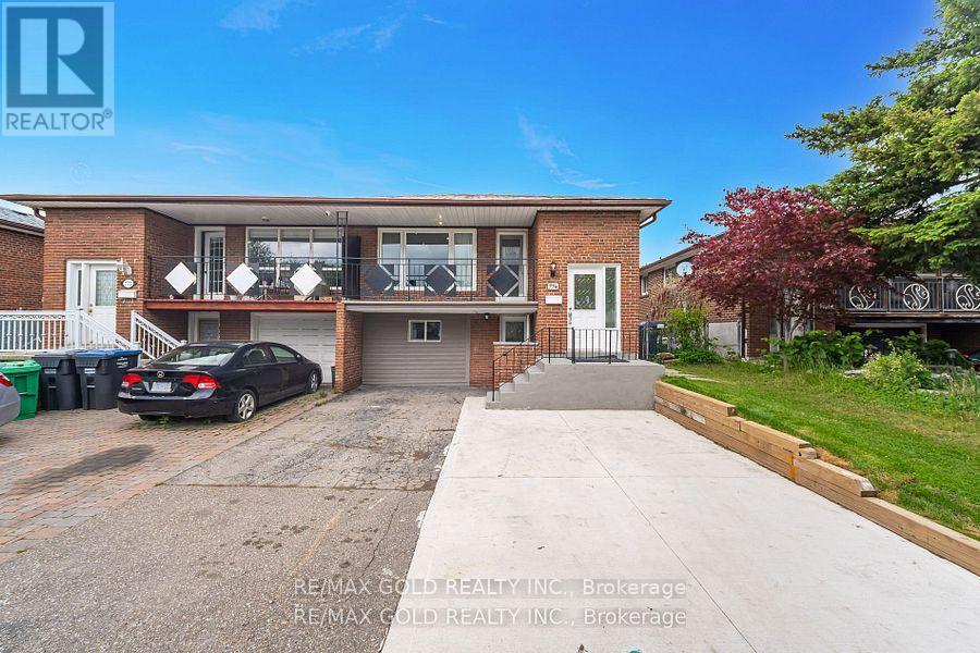 Property at 774 EAGLEMOUNT CRESCENT image 1