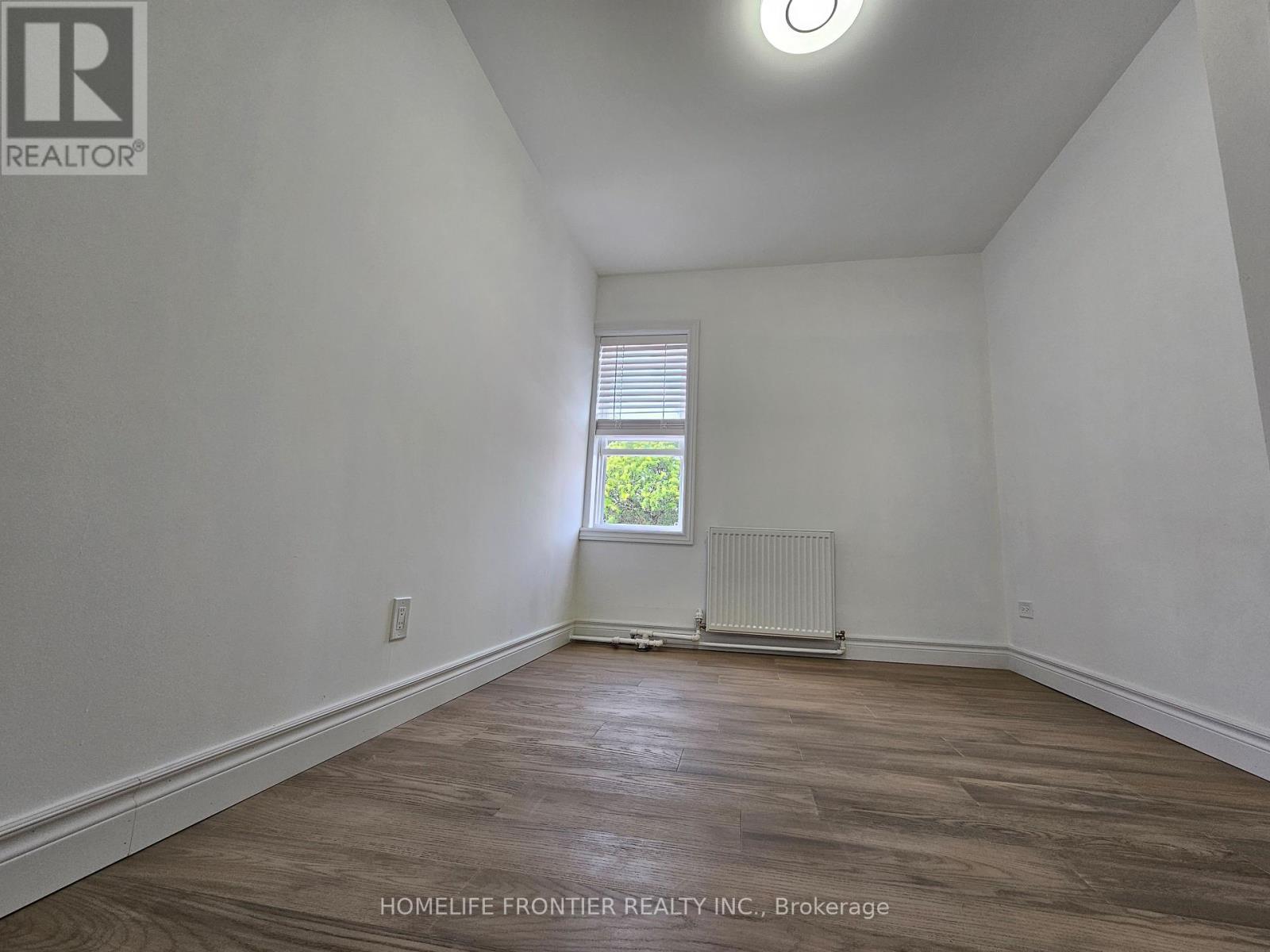 201 - 2685 Eglinton Avenue W, Toronto, Ontario  M6M 1T8 - Photo 8 - W12238498