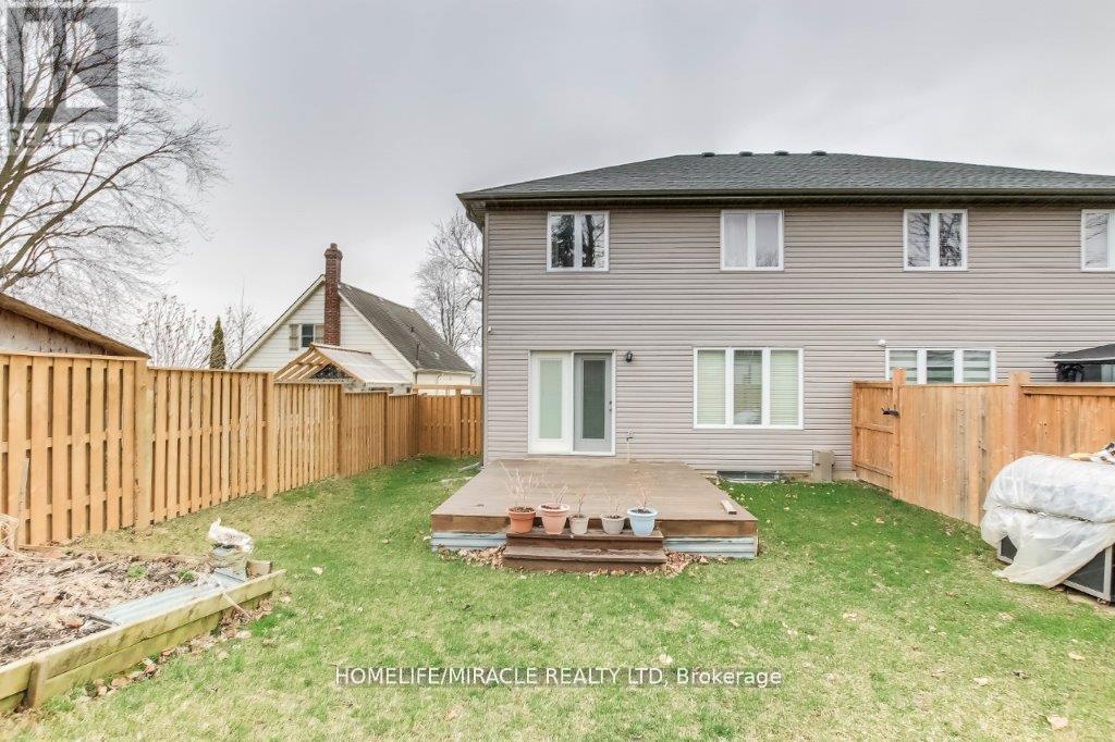 136 Cherry Street, Ingersoll, Ontario  N5C 1H7 - Photo 25 - X12238499
