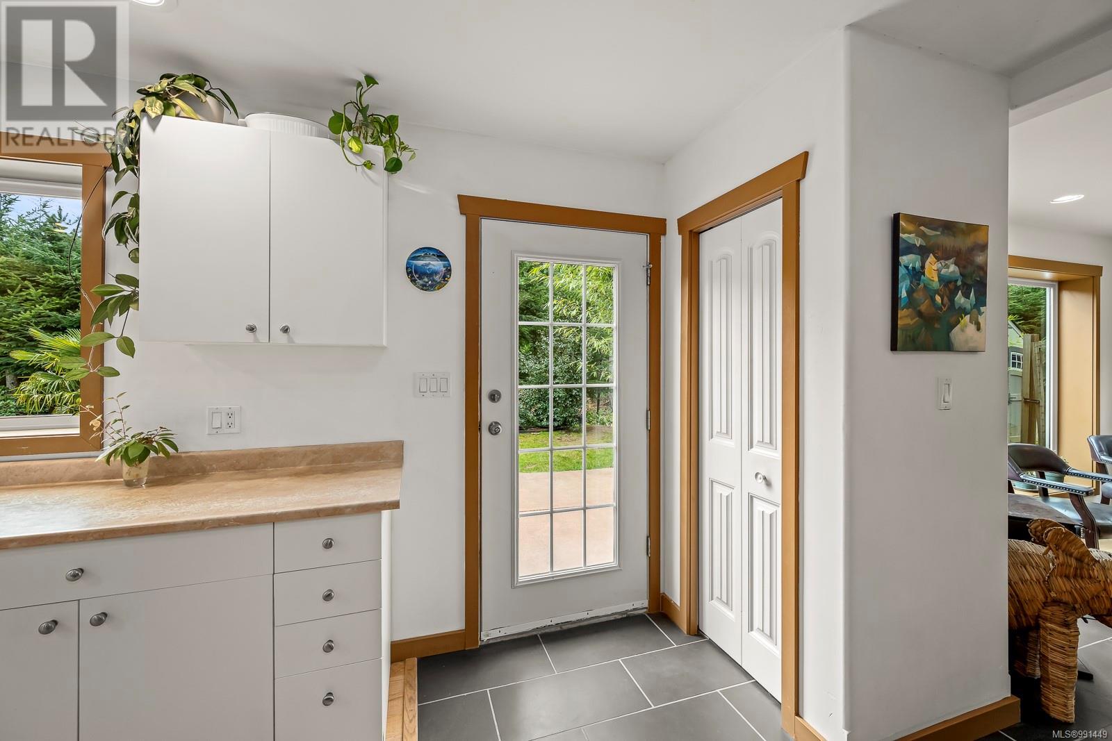7300 The Point Rd, Denman Island, British Columbia  V0R 1T0 - Photo 45 - 991449