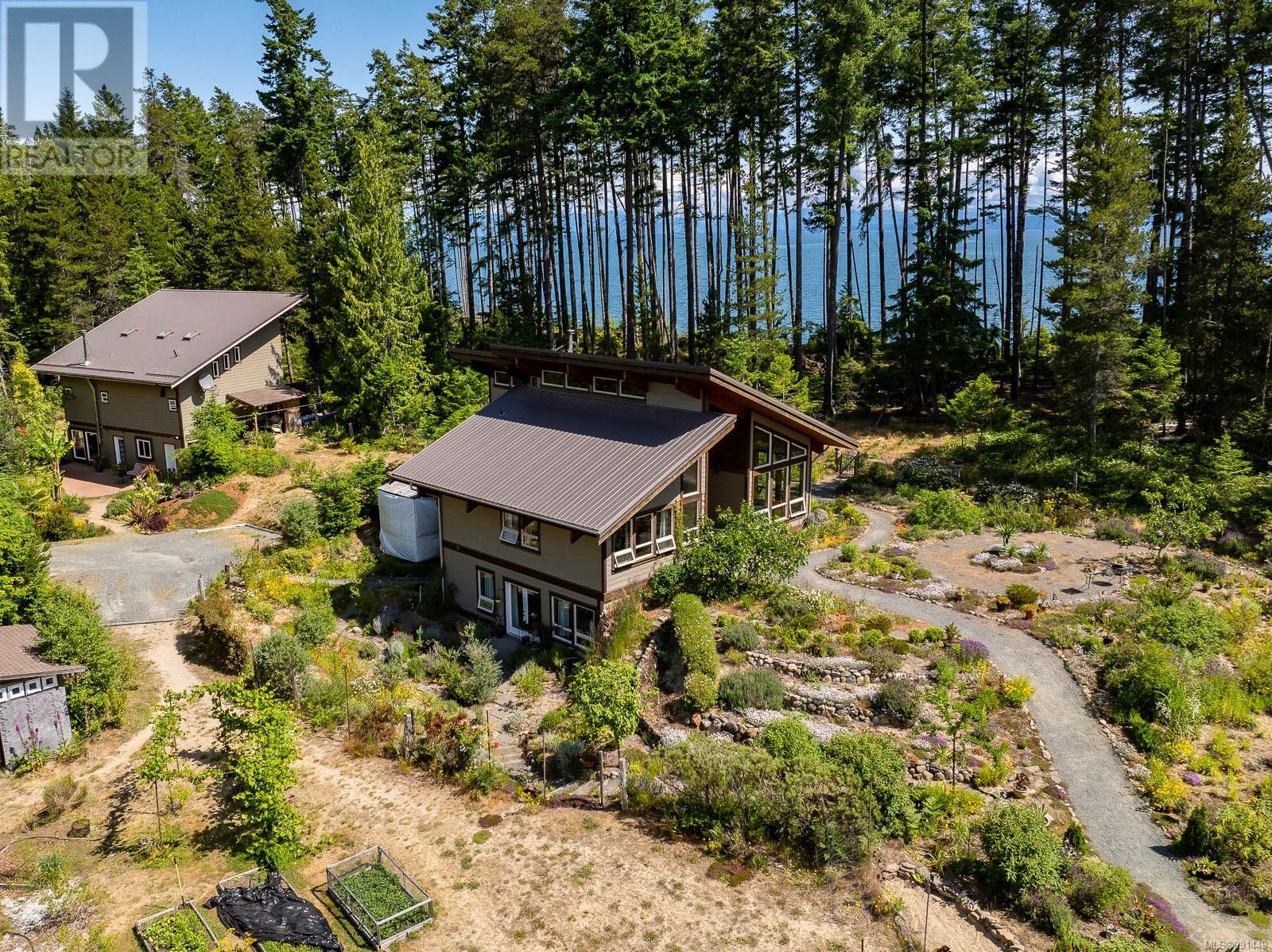 7300 The Point Rd, Denman Island, British Columbia  V0R 1T0 - Photo 42 - 991449