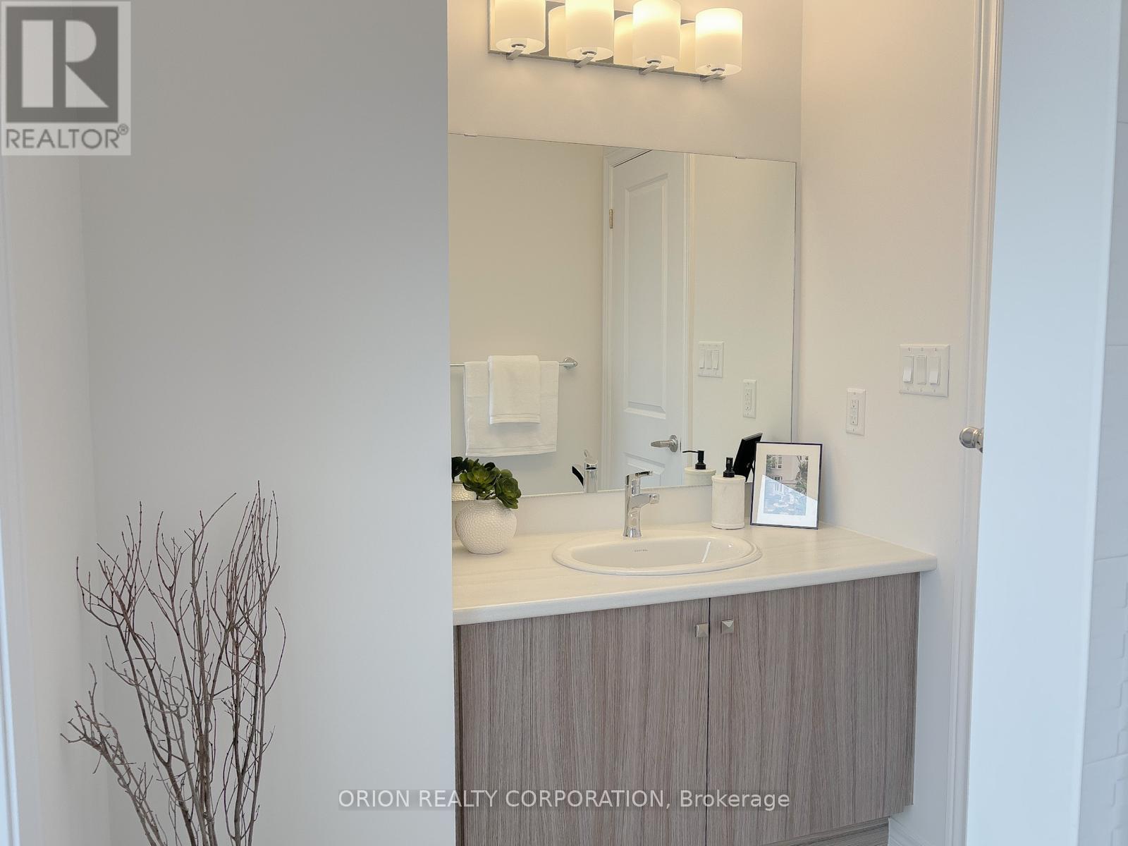 147 Fenchurch Manor, Barrie, Ontario  L9J 0X1 - Photo 14 - S12238536