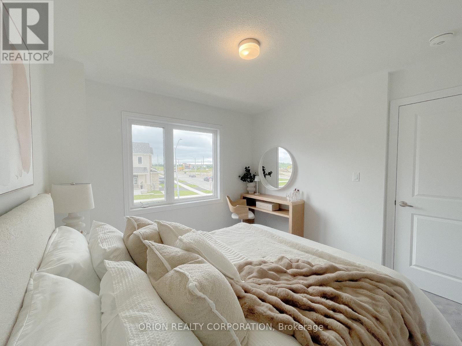 147 Fenchurch Manor, Barrie, Ontario  L9J 0X1 - Photo 33 - S12238536
