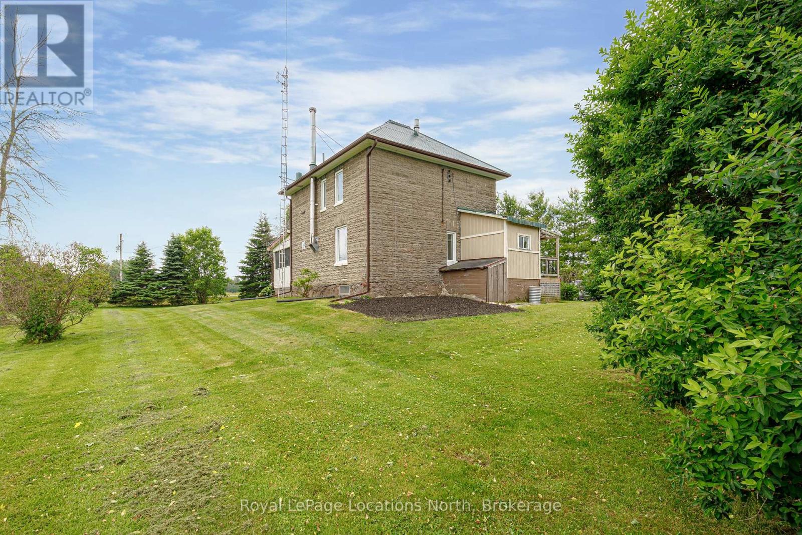 5576 Concession Rd 6 Sunnidale, Clearview, Ontario  L0M 1N0 - Photo 8 - S12238552