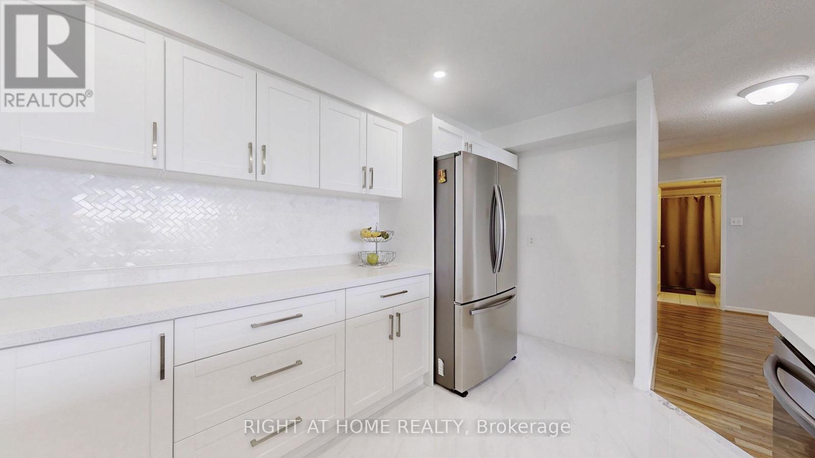 Ph202 - 1121 Steeles Avenue W, Toronto, Ontario  M2R 3W7 - Photo 16 - C12238547