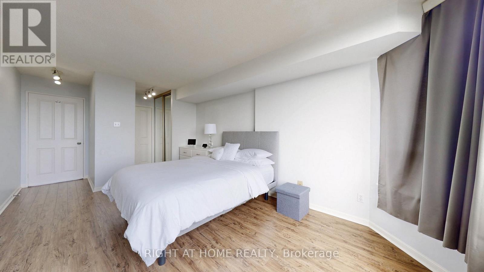 Ph202 - 1121 Steeles Avenue W, Toronto, Ontario  M2R 3W7 - Photo 22 - C12238547