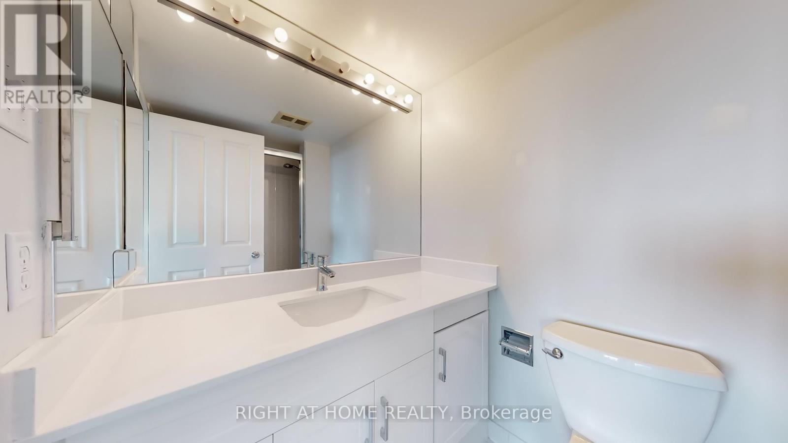 Ph202 - 1121 Steeles Avenue W, Toronto, Ontario  M2R 3W7 - Photo 23 - C12238547