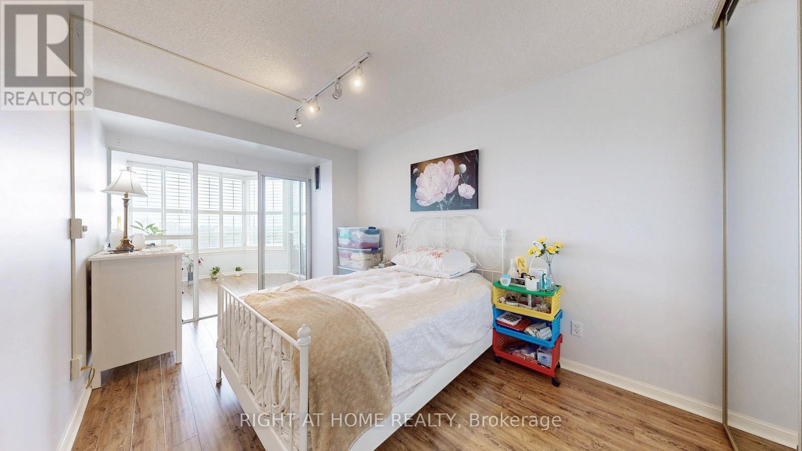 Ph202 - 1121 Steeles Avenue W, Toronto, Ontario  M2R 3W7 - Photo 25 - C12238547