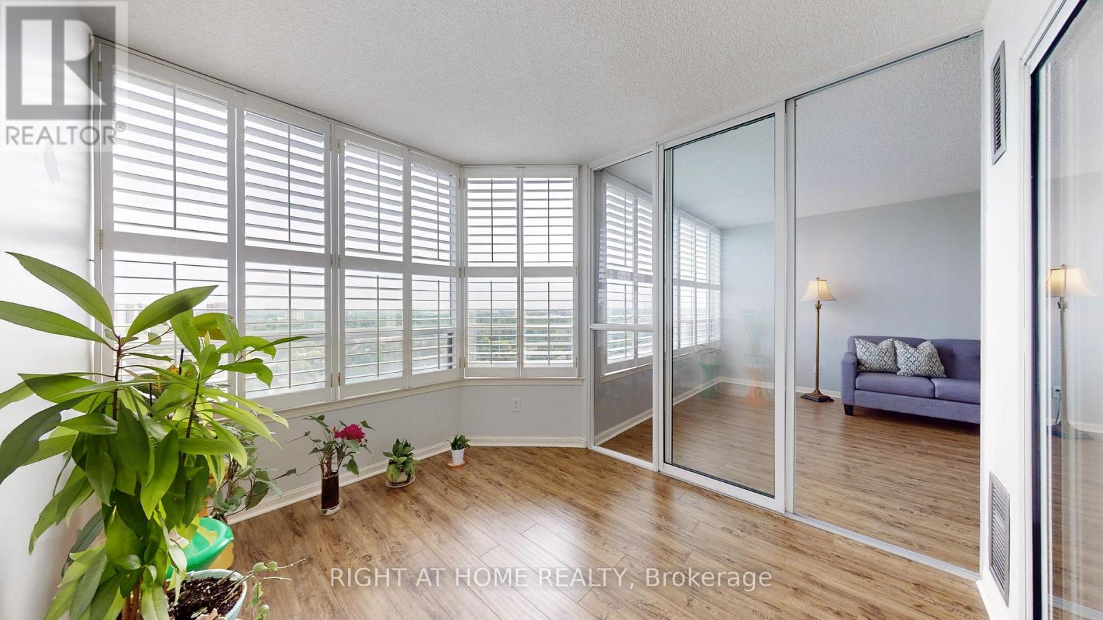 Ph202 - 1121 Steeles Avenue W, Toronto, Ontario  M2R 3W7 - Photo 27 - C12238547