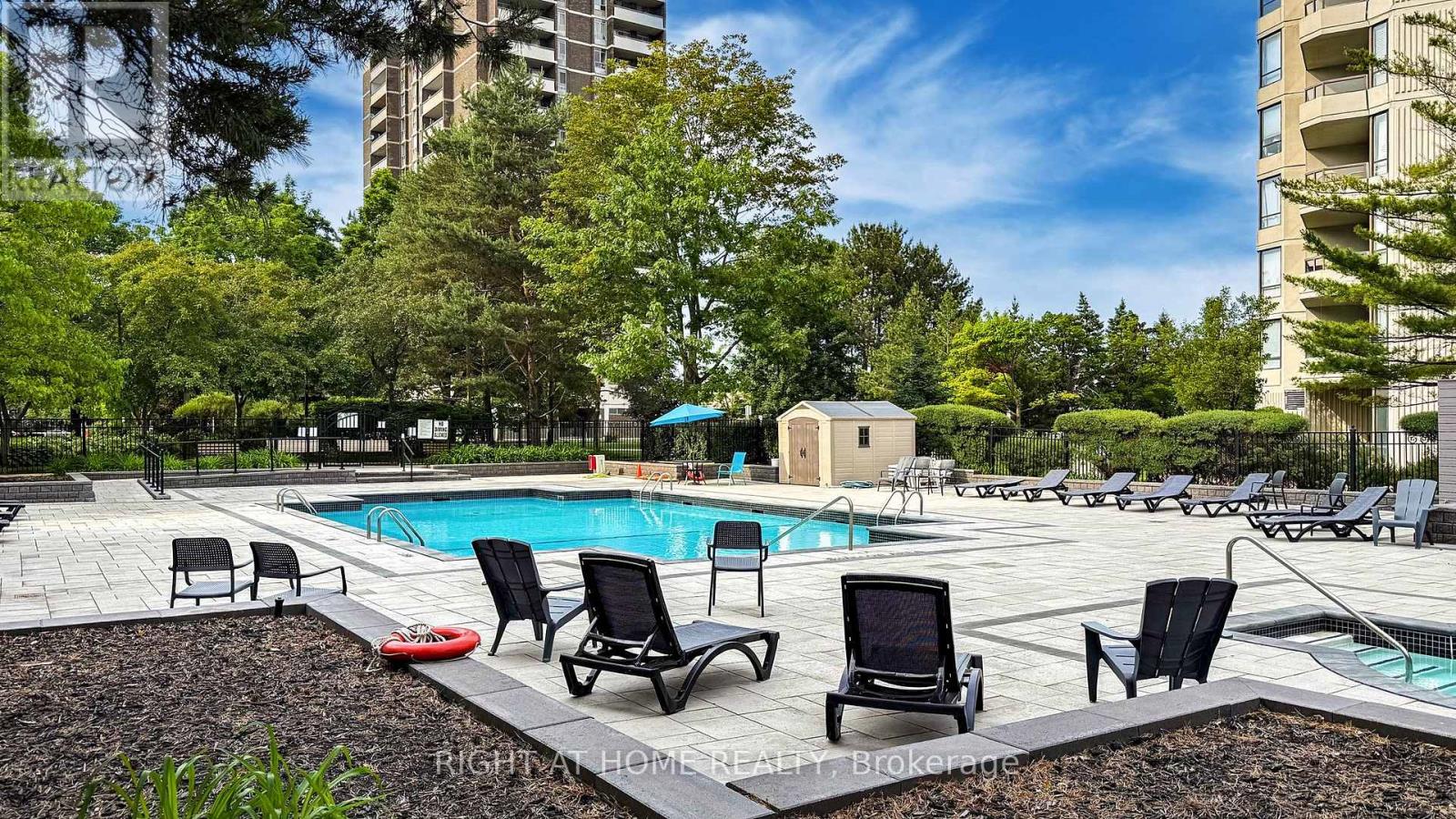 Ph202 - 1121 Steeles Avenue W, Toronto, Ontario  M2R 3W7 - Photo 39 - C12238547