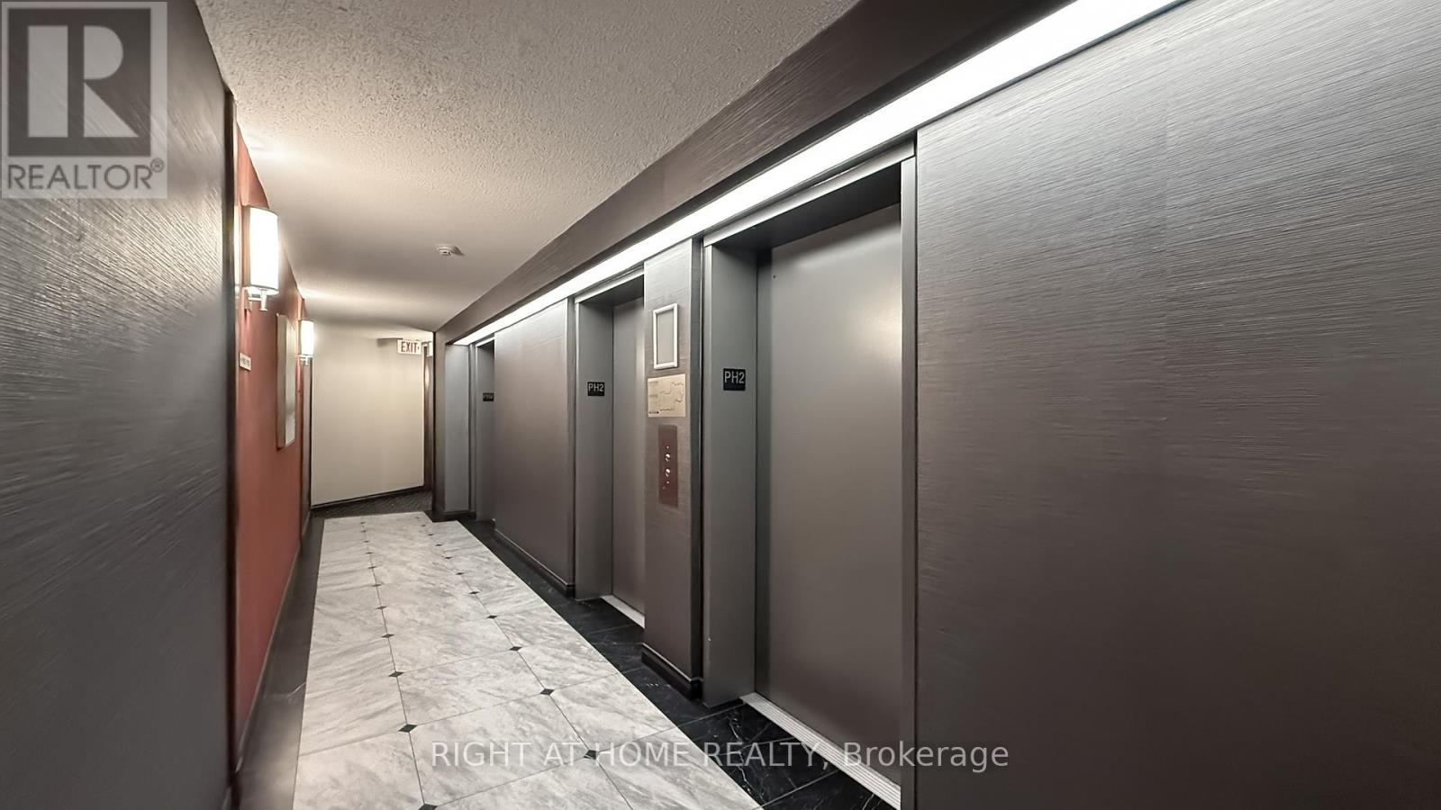Ph202 - 1121 Steeles Avenue W, Toronto, Ontario  M2R 3W7 - Photo 8 - C12238547
