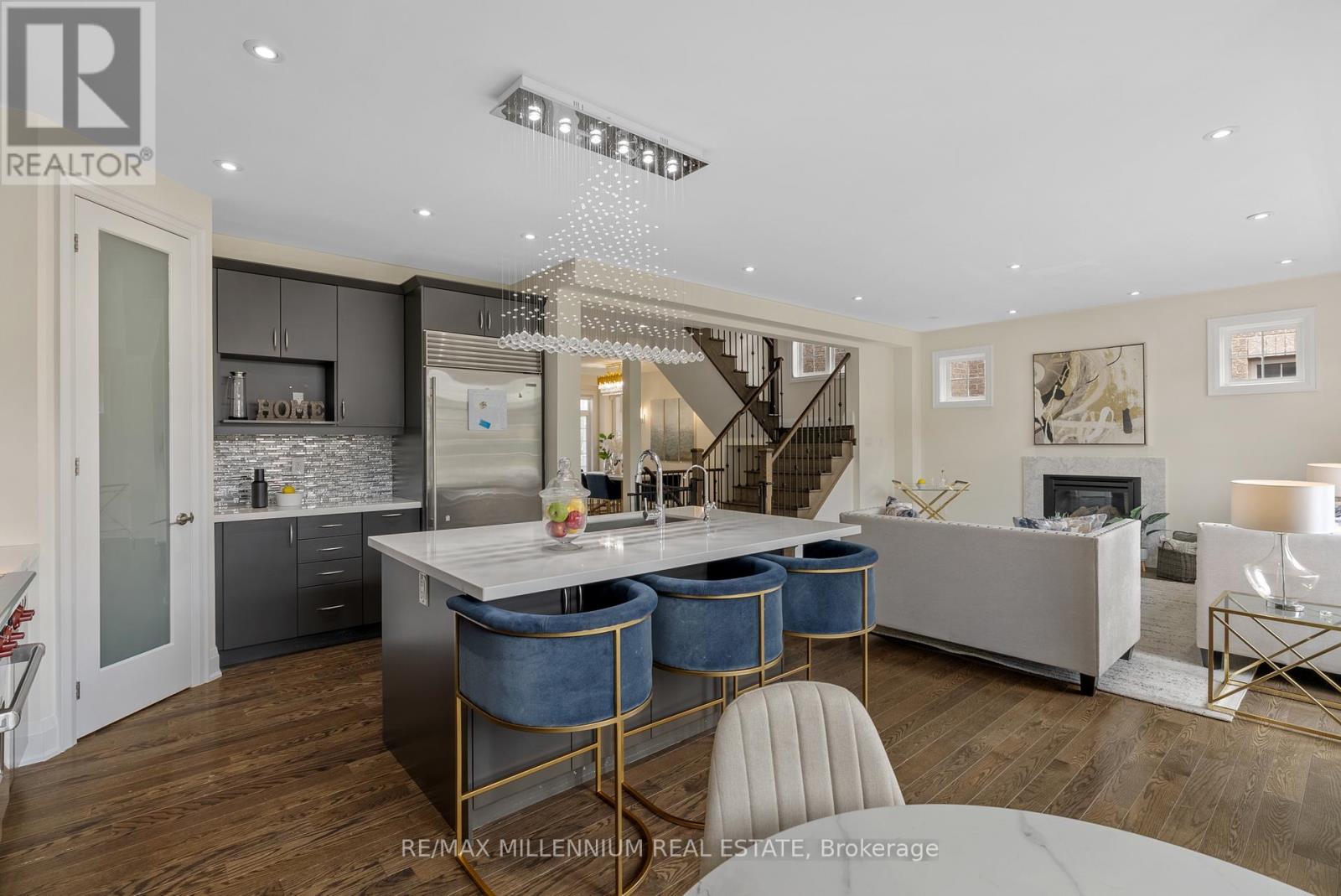 51 Legendary Circle, Brampton, Ontario  L6Y 0S1 - Photo 15 - W12238558