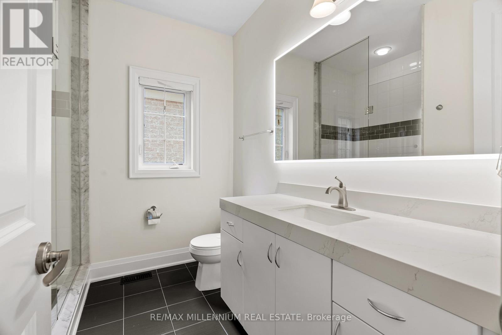 51 Legendary Circle, Brampton, Ontario  L6Y 0S1 - Photo 32 - W12238558