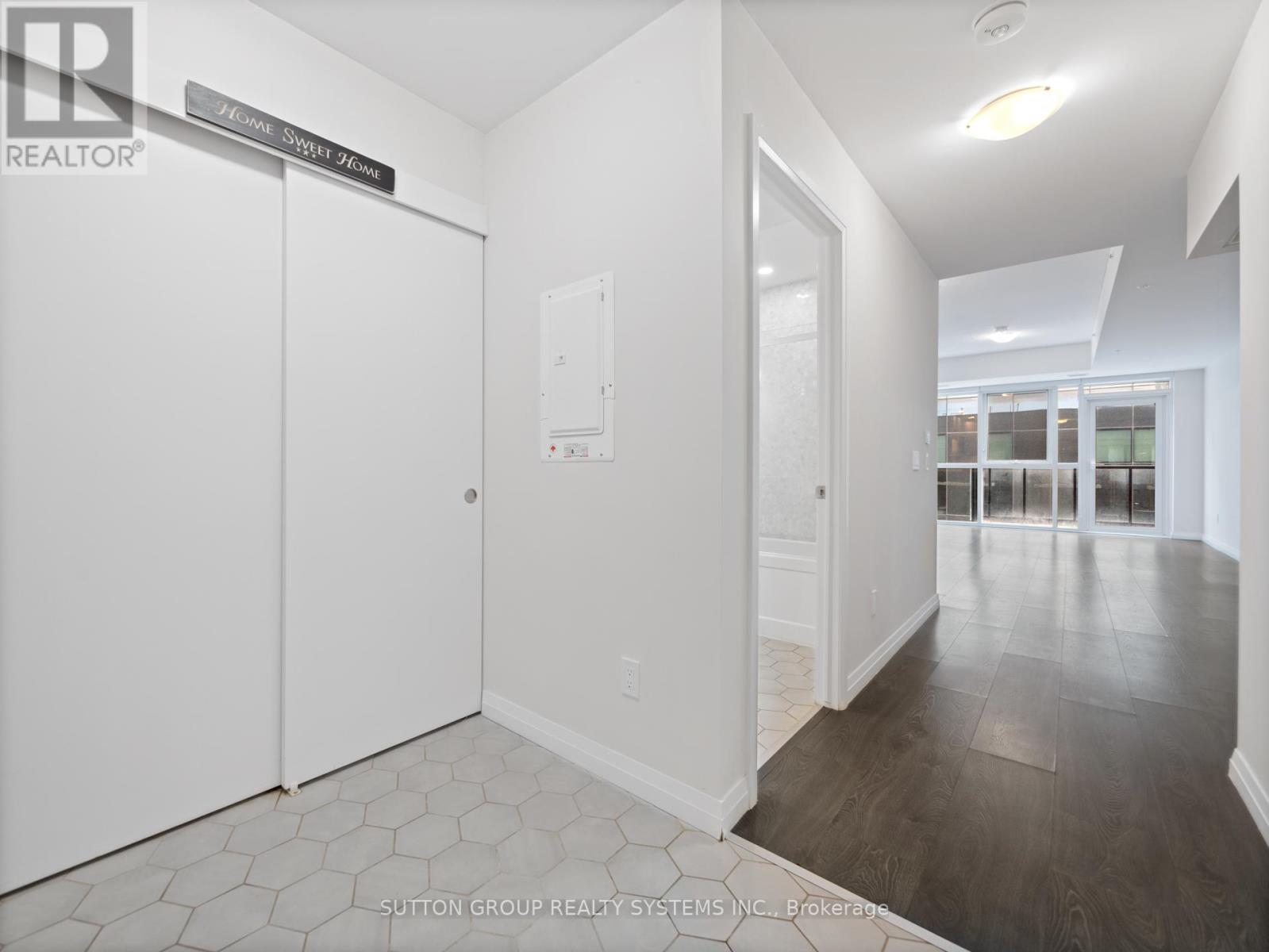 404 - 108 Garment Street, Kitchener, Ontario  N2G 0E2 - Photo 11 - X12238567