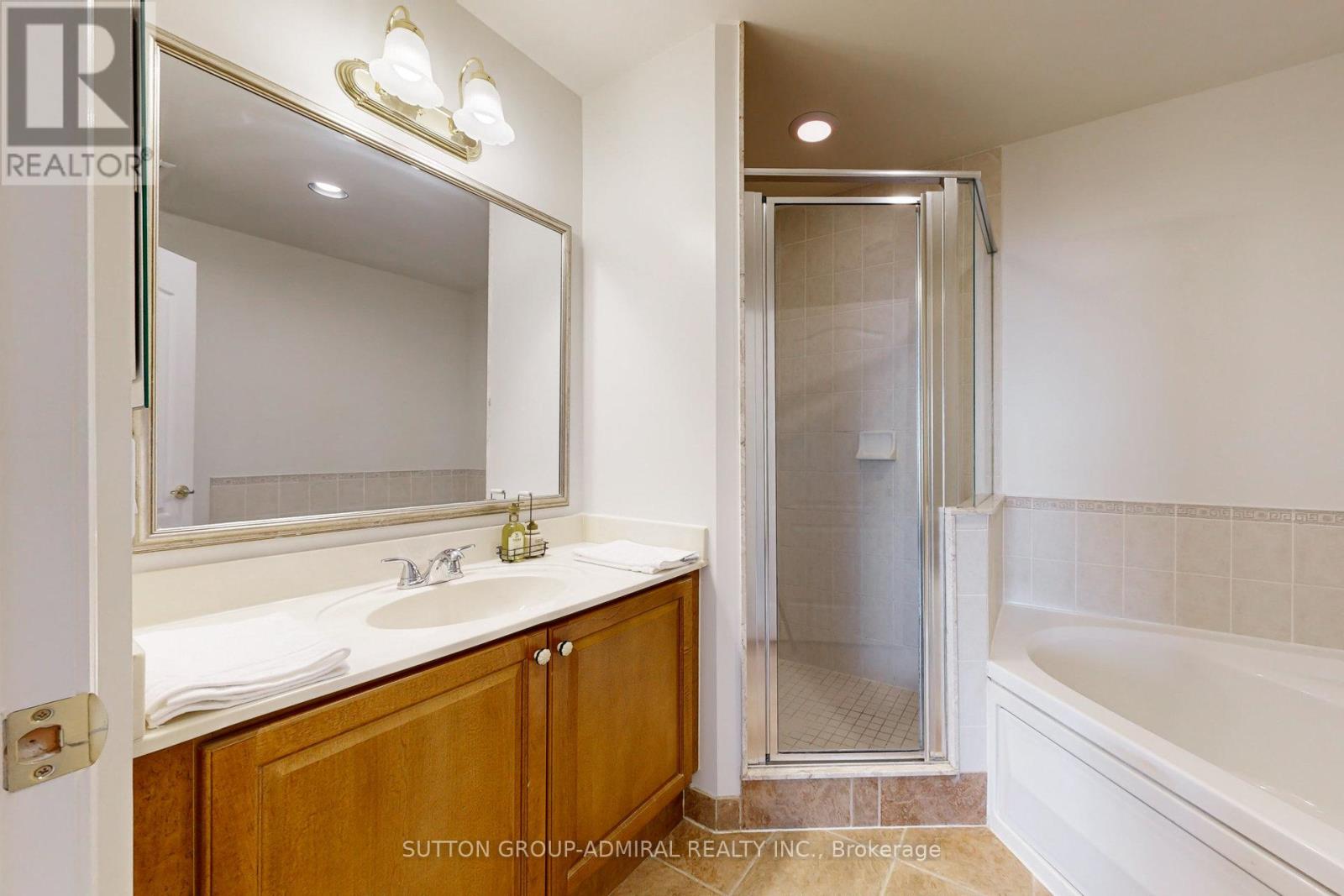 1502 - 1101 Leslie Street, Toronto, Ontario  M3C 4G3 - Photo 27 - C12238570