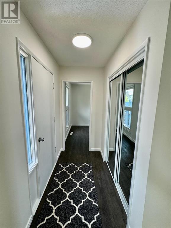 Property at 17, 6440 4 Street NW image 3
