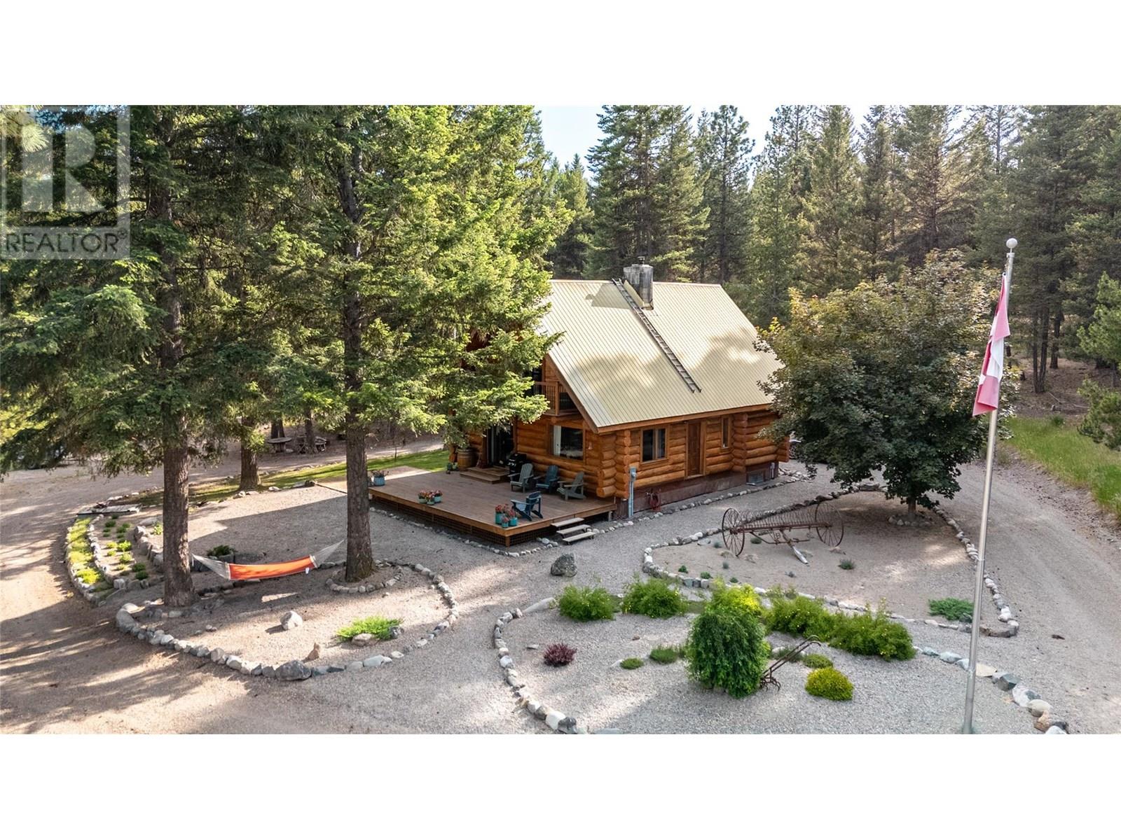 942 Copper Mountain Rd, Princeton, British Columbia