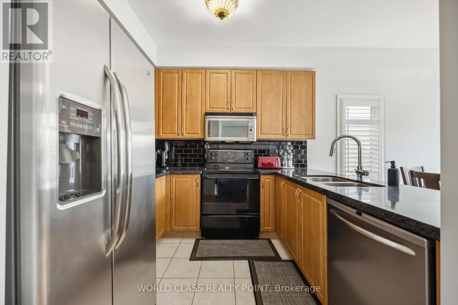 131 Lormel Gate, Vaughan, Ontario  L4H 0C5 - Photo 11 - N12238584