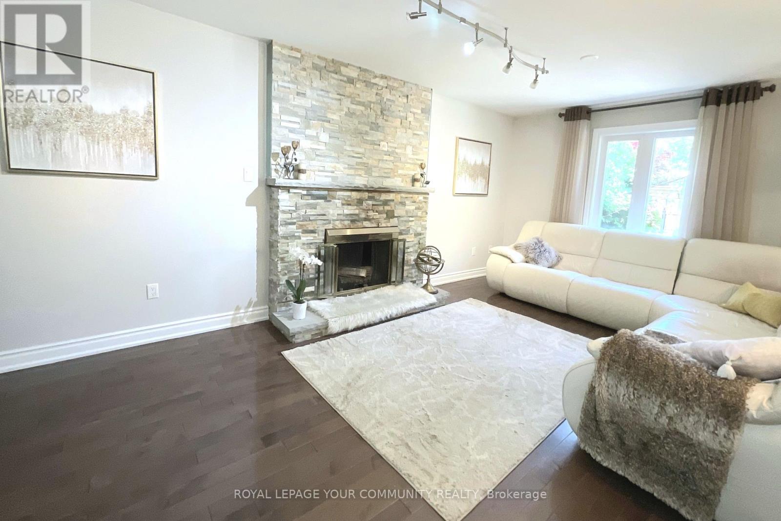 Property at 73 HIGHGROVE CRESCENT image 5