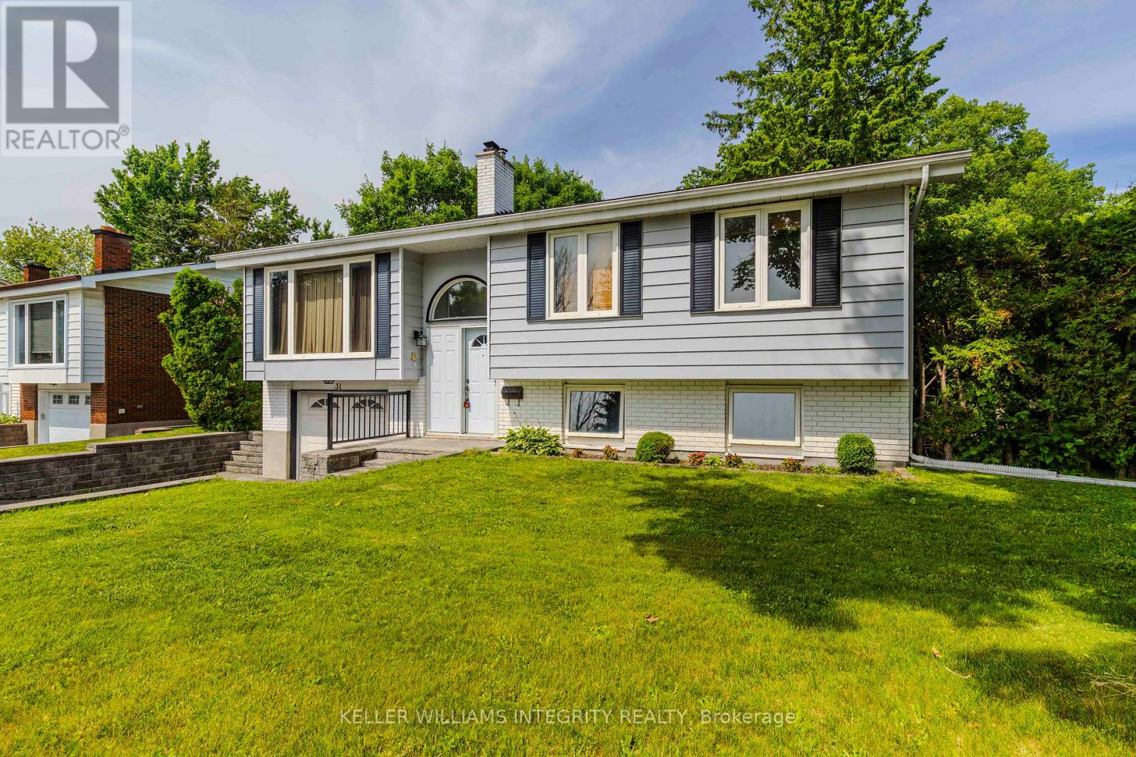 Property at 31 ASHGROVE CRESCENT image 4