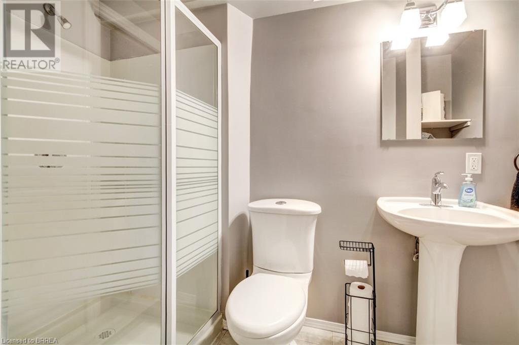 30 Mcintosh Court, Brantford, Ontario  N3R 5W9 - Photo 20 - 40739389