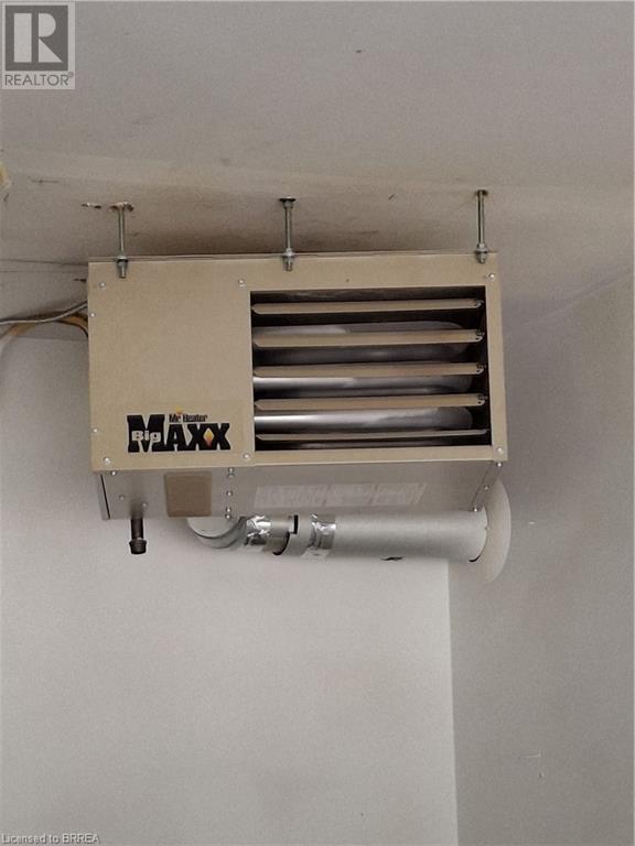 30 Mcintosh Court, Brantford, Ontario  N3R 5W9 - Photo 35 - 40739389