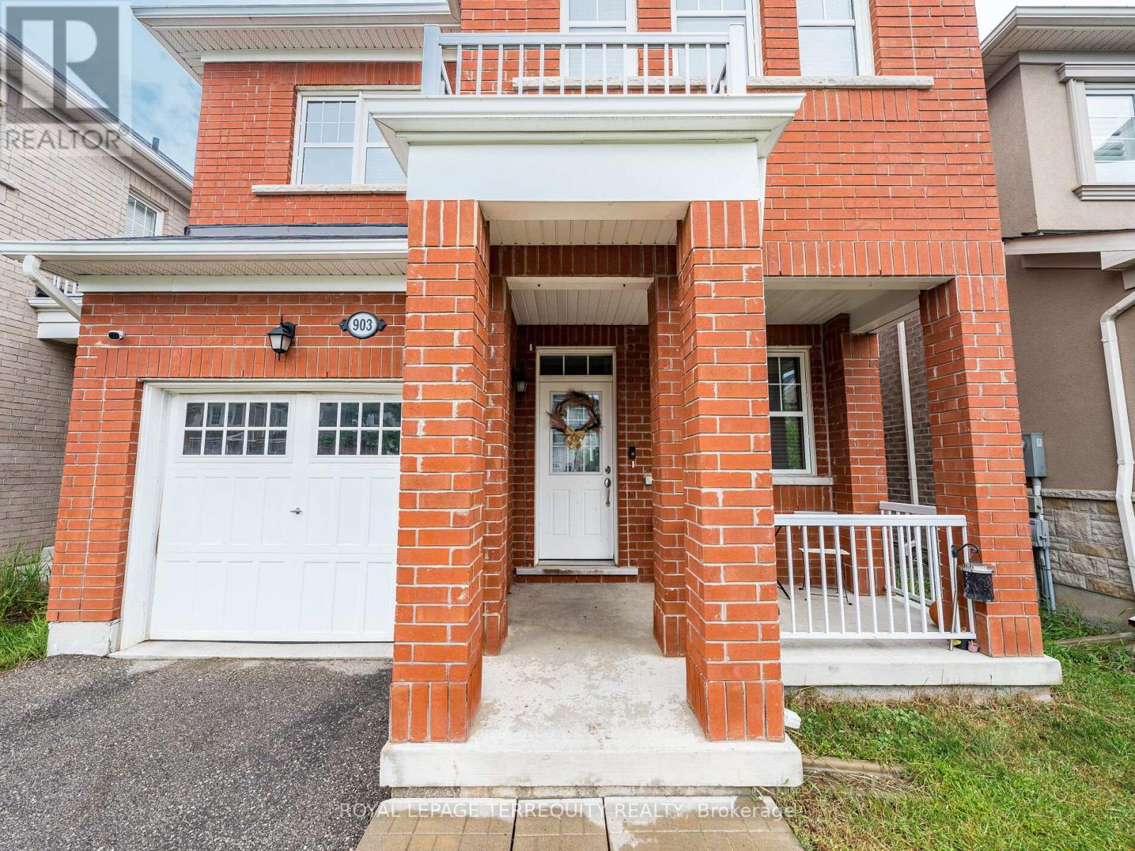 Property at 903 PENSON CRESCENT image 5