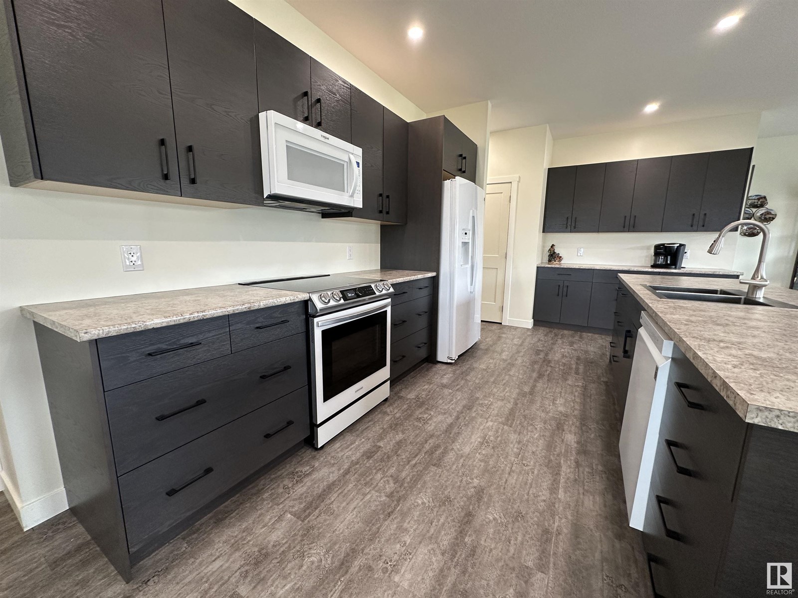 54322 Rge Rd 253, St. Albert, Alberta  T8T 1R8 - Photo 6 - E4443789