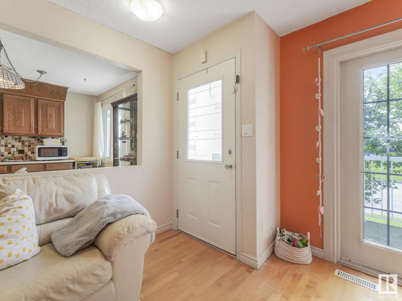 Property at 11604 127 AV NW image 2