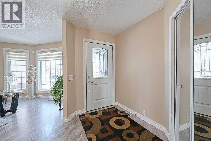 Property at 156 Eldorado Close NE image 3