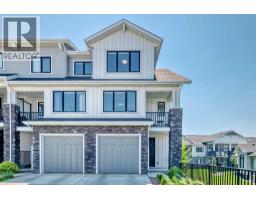 932 Crestridge Common Sw Crestmont, Calgary, Ca