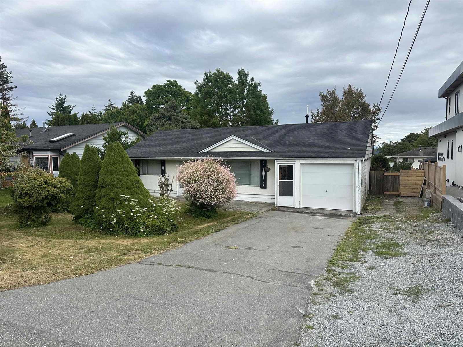 Property at 1356 LEE STREET image 1
