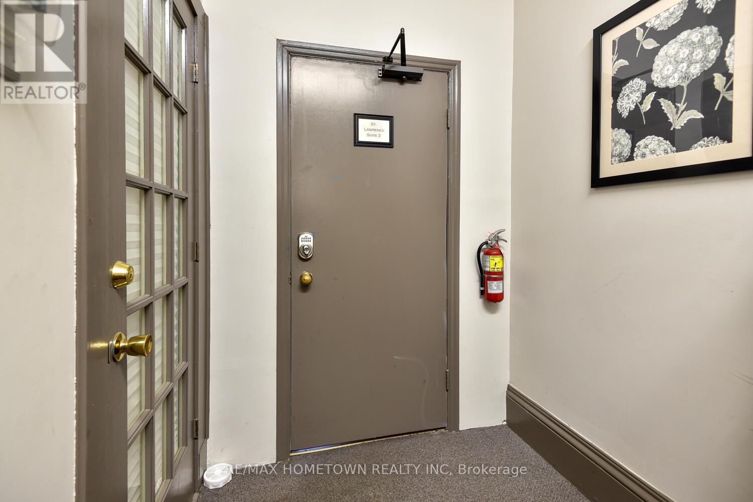 64 King Street E, Brockville, Ontario  K6V 1B3 - Photo 29 - X12049452