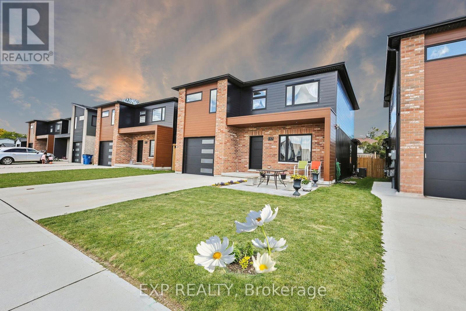 Property at 117 CHURCHILL PARK ROAD image 3